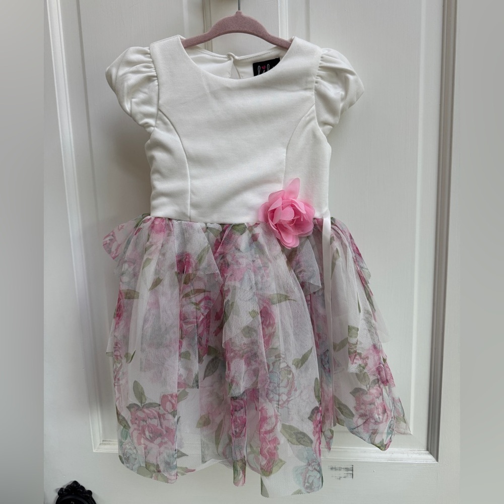 NWOT Lilt 3T Girls White and Pink Floral Ruffled Short Sleeve Formal Dress